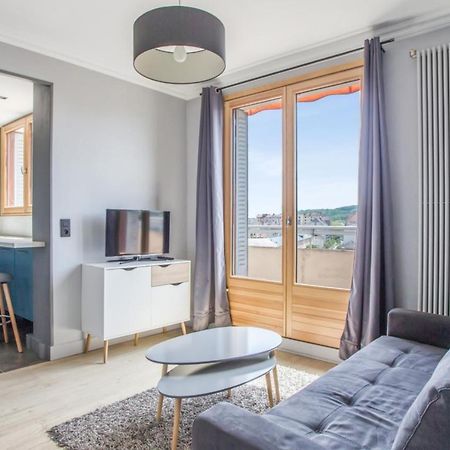 Ferienwohnung Modern 1Br With Terrace And A Breathtaking View In Annecy Exterior foto